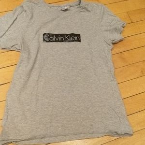 Calvin Klein t-shirt